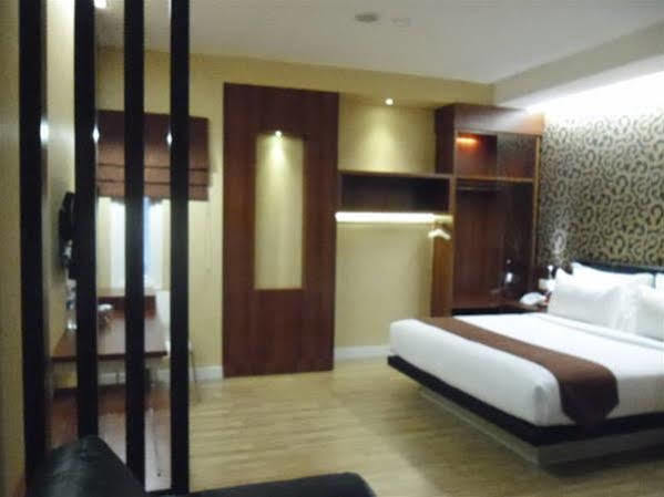 Citihub Hotel Yogyakarta Extérieur photo