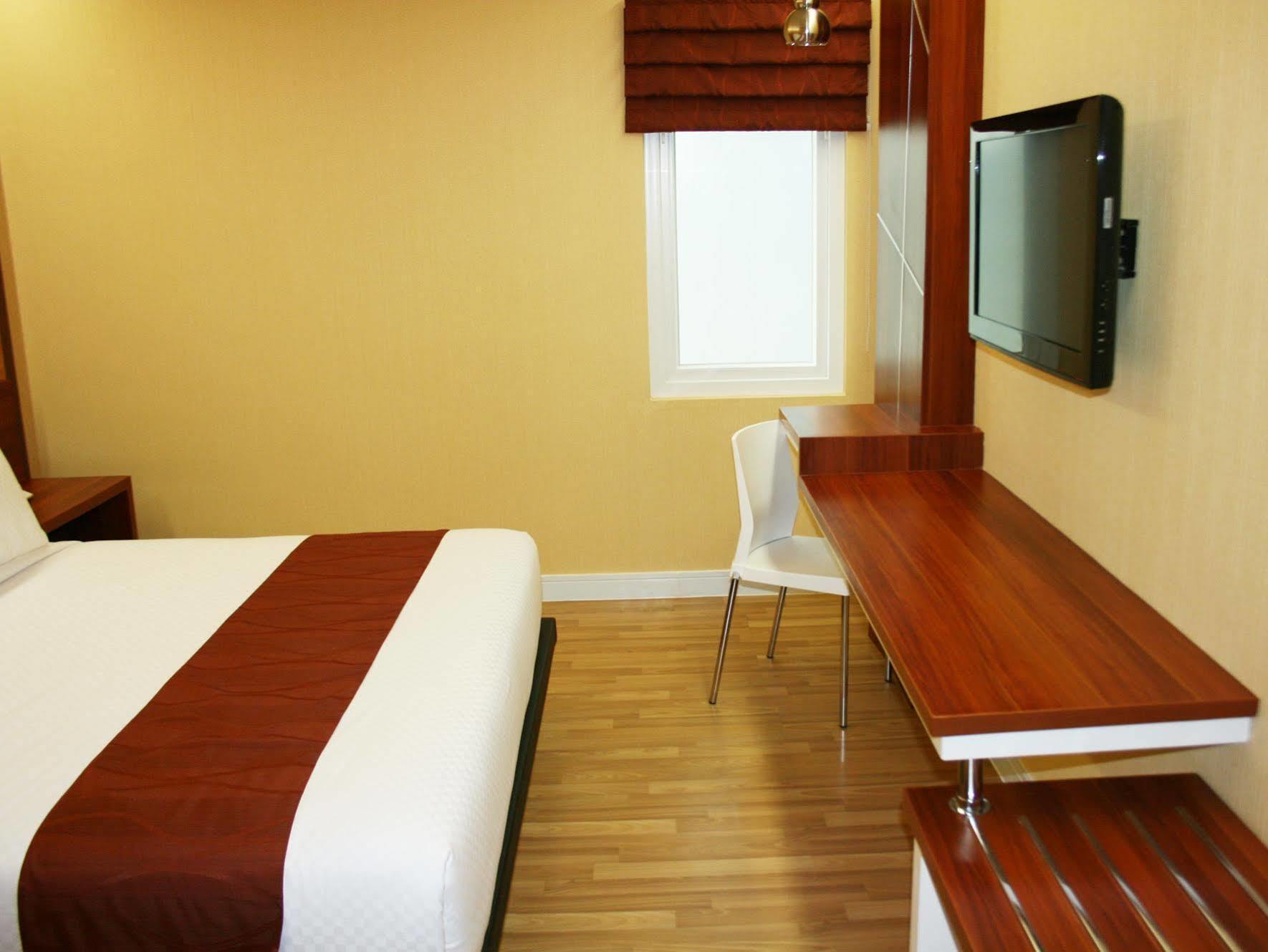 Citihub Hotel Yogyakarta Extérieur photo