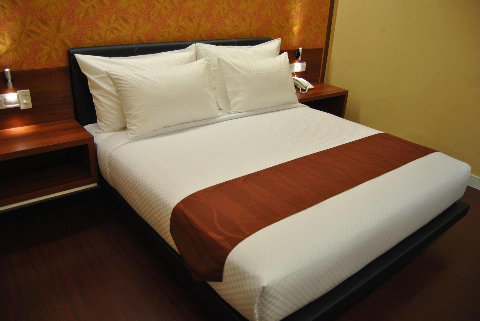 Citihub Hotel Yogyakarta Extérieur photo