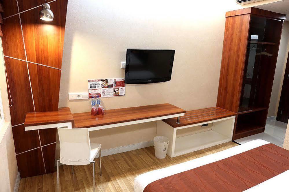 Citihub Hotel Yogyakarta Extérieur photo