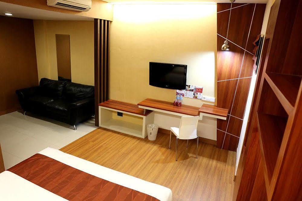 Citihub Hotel Yogyakarta Extérieur photo
